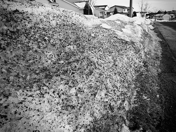 Photo-a-day #60: March 1, 2011 - The Ugly of Snow