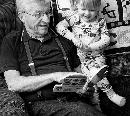 Photo-a-day #276: October 3, 2011 - Bedtime Stories from Grandpa
