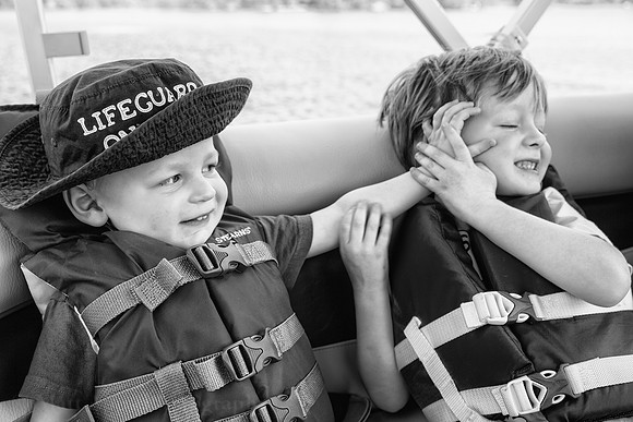 Photo-a-day #151: May 31, 2014 - Pontoon