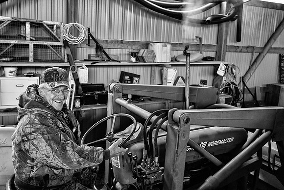Photo-a-day #118: April 28, 2014 - Tractor