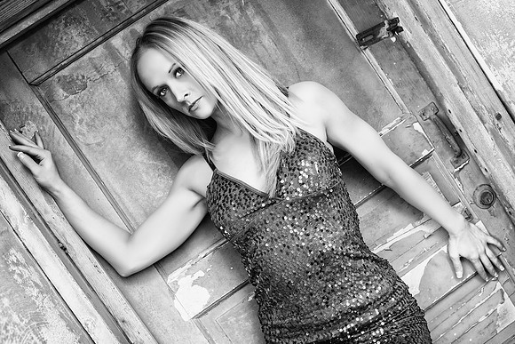 Photo-a-day #124: May 4, 2014 - Modeling