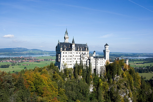 Neuschwanstein castle in autumn, Bavaria, Germany