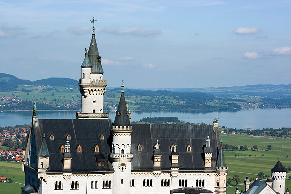 Neuschwanstein castle in autumn, Bavaria, Germany